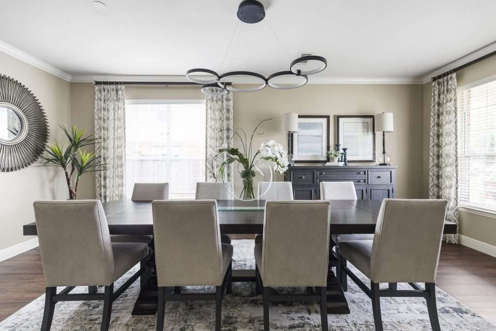 Dining Room designed by Design on a Dime Interiors in Montgomery County, Texas