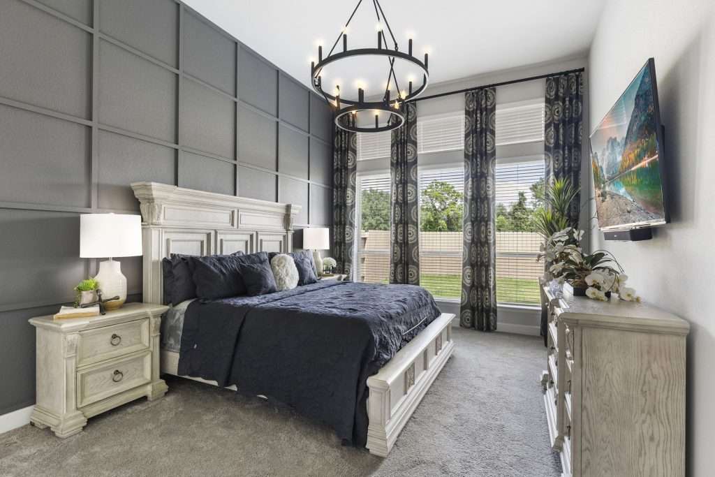 See-through curtains in the sleeping area