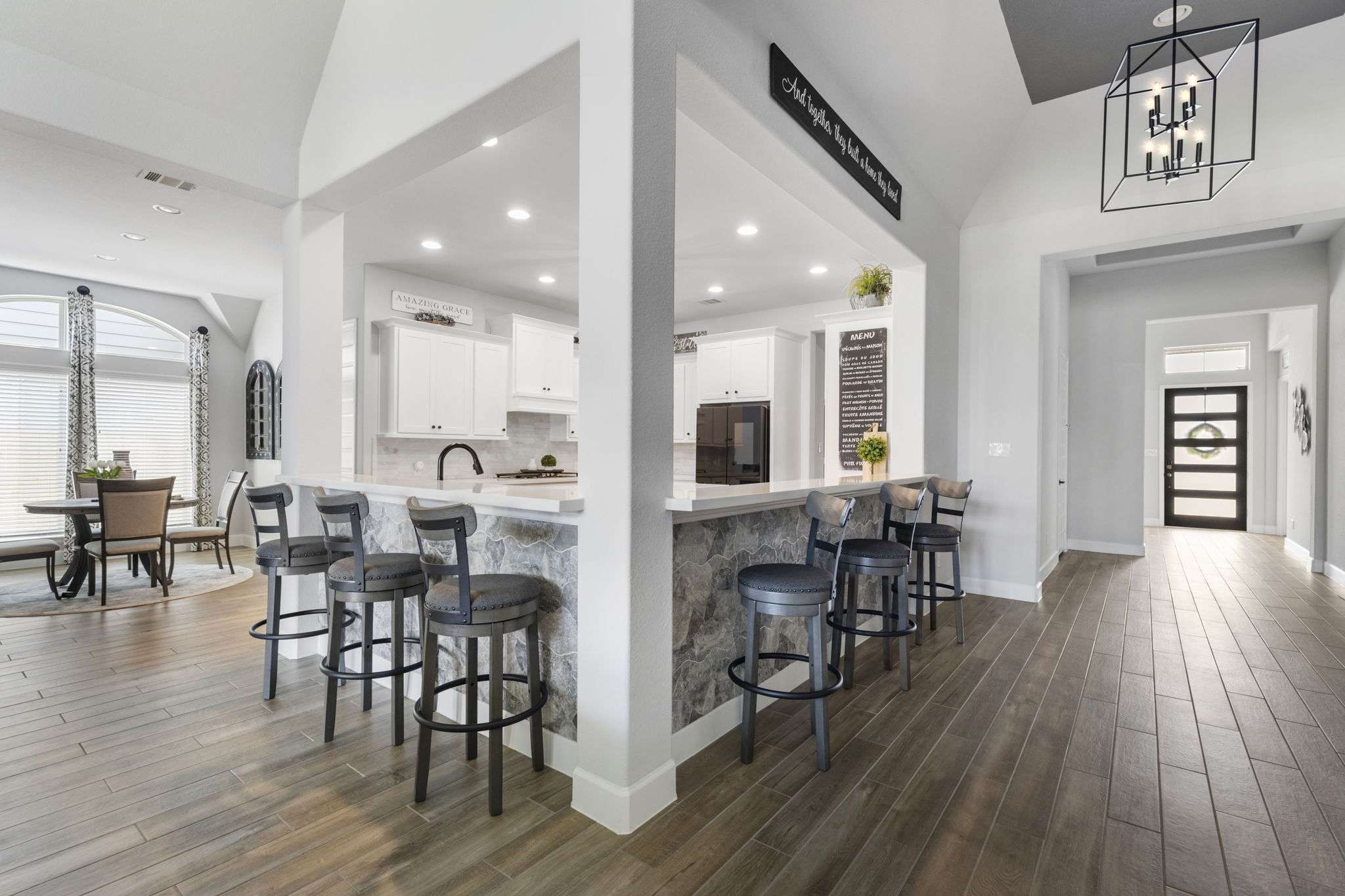 5-web-or-mls-887A1061