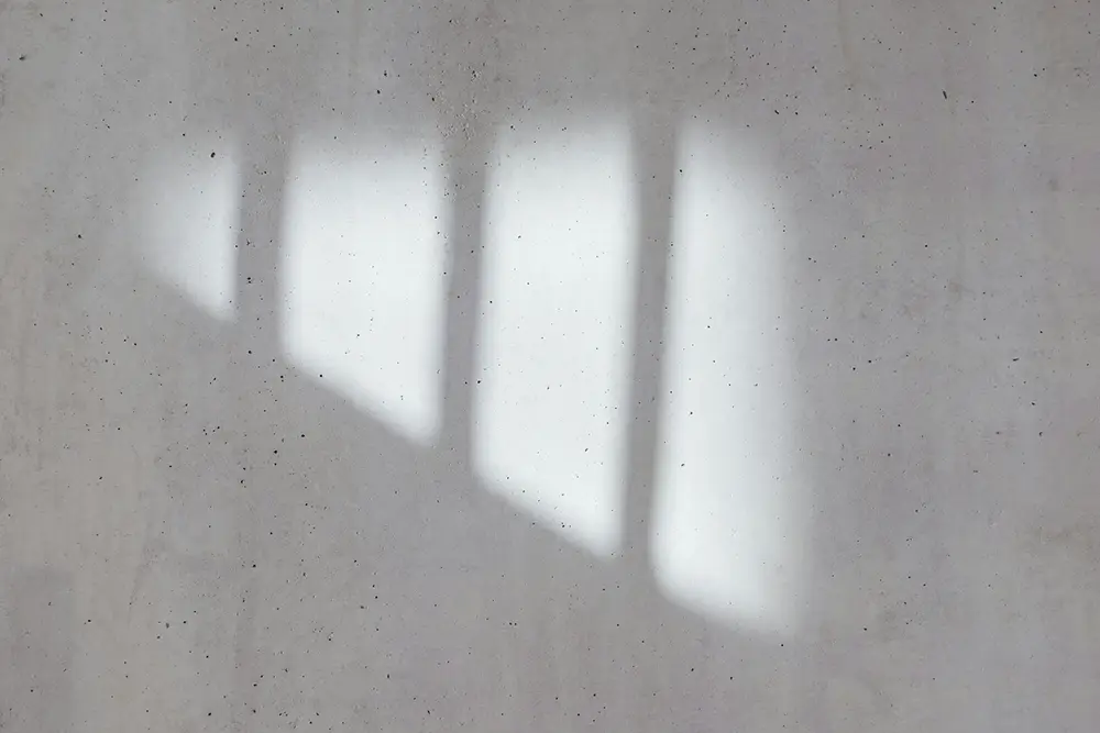 A soft gray paint for bathrooms