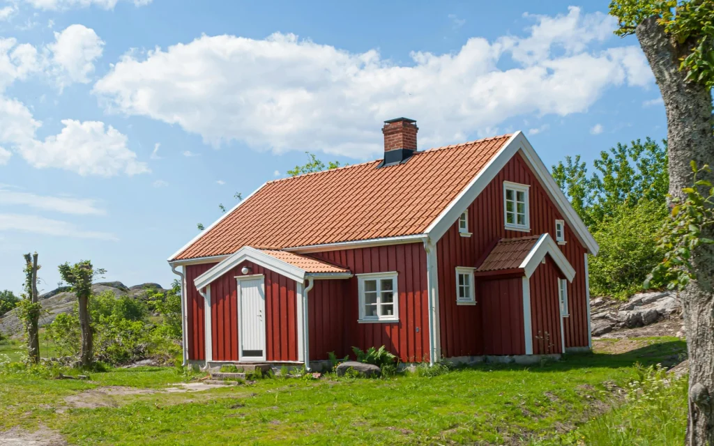 Dream ranch house plan painted in red