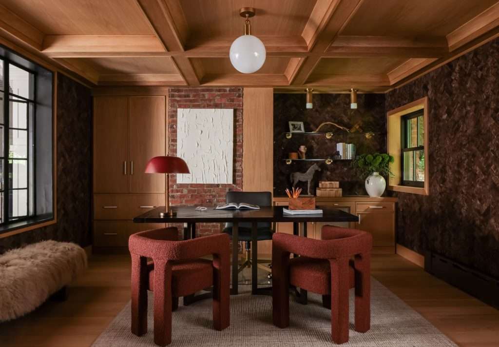 red color for walls