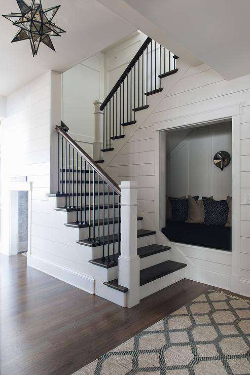 Under-the-Stairs Reading Nooks interior design tips