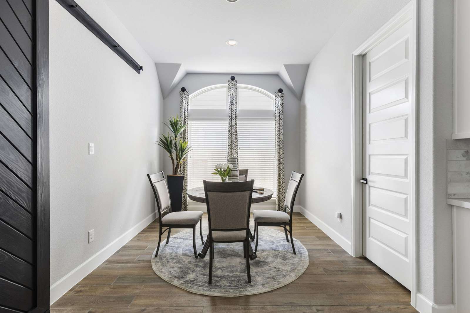 dining room interior design