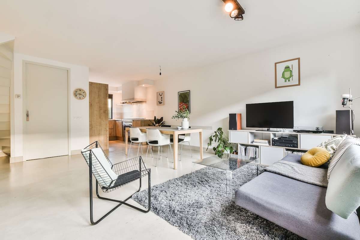 small apartment decor