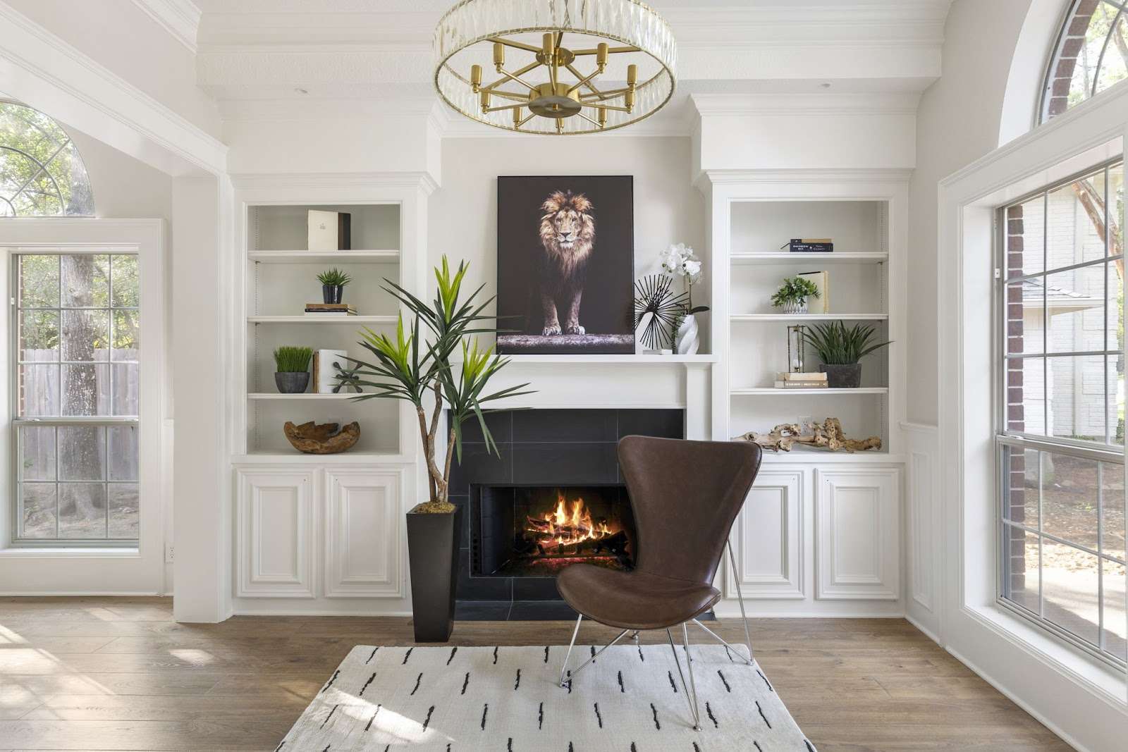Built-In Storage Ideas for Open-Concept Living Rooms