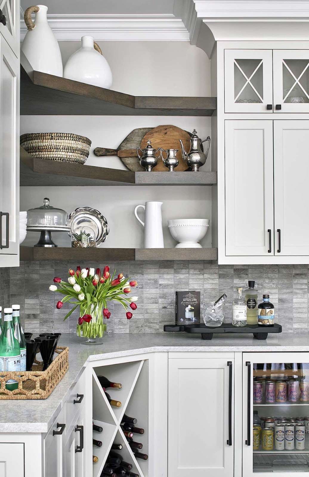 Corner shelves