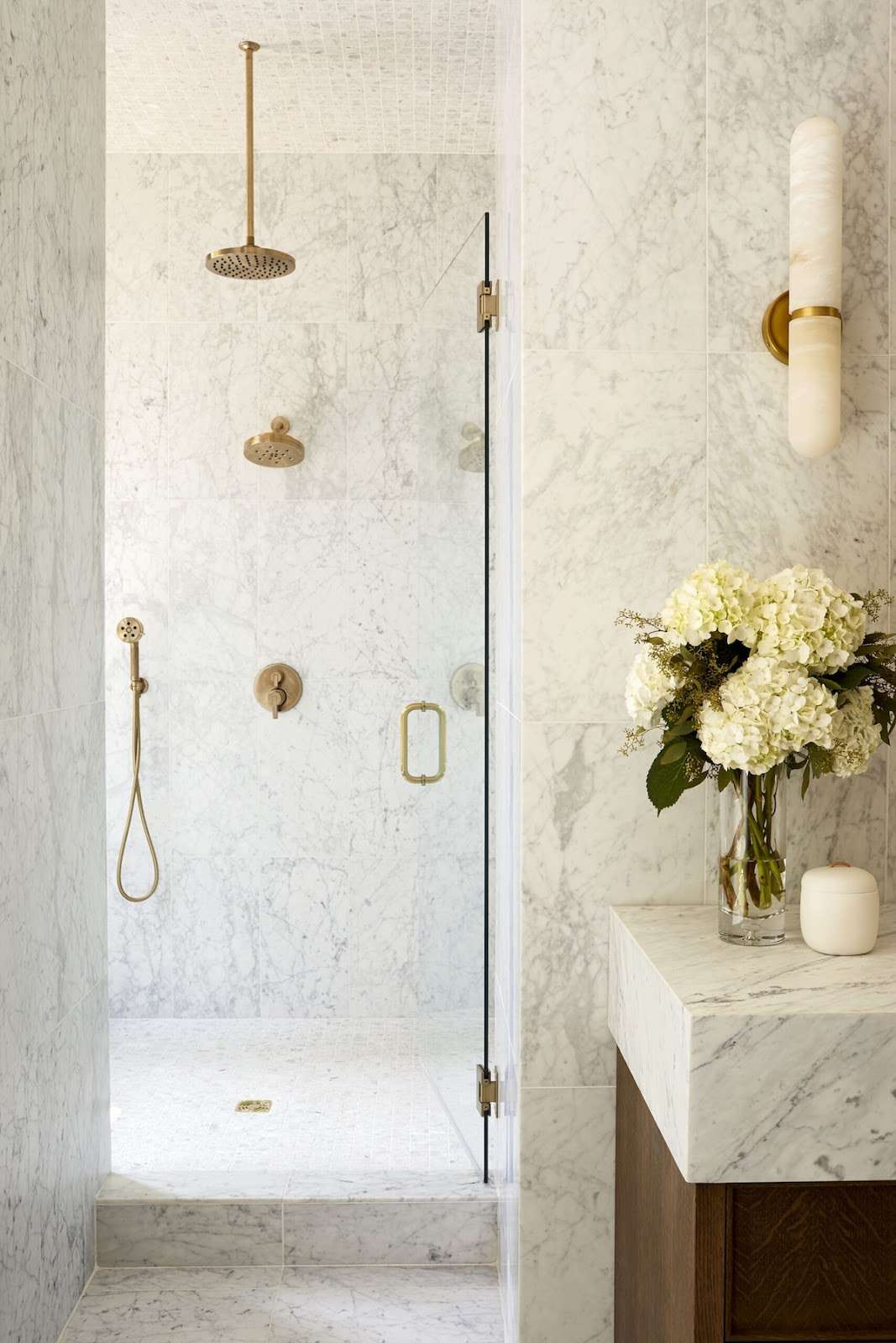 Materials and Textures That Bring Your Walk-In Shower to Life