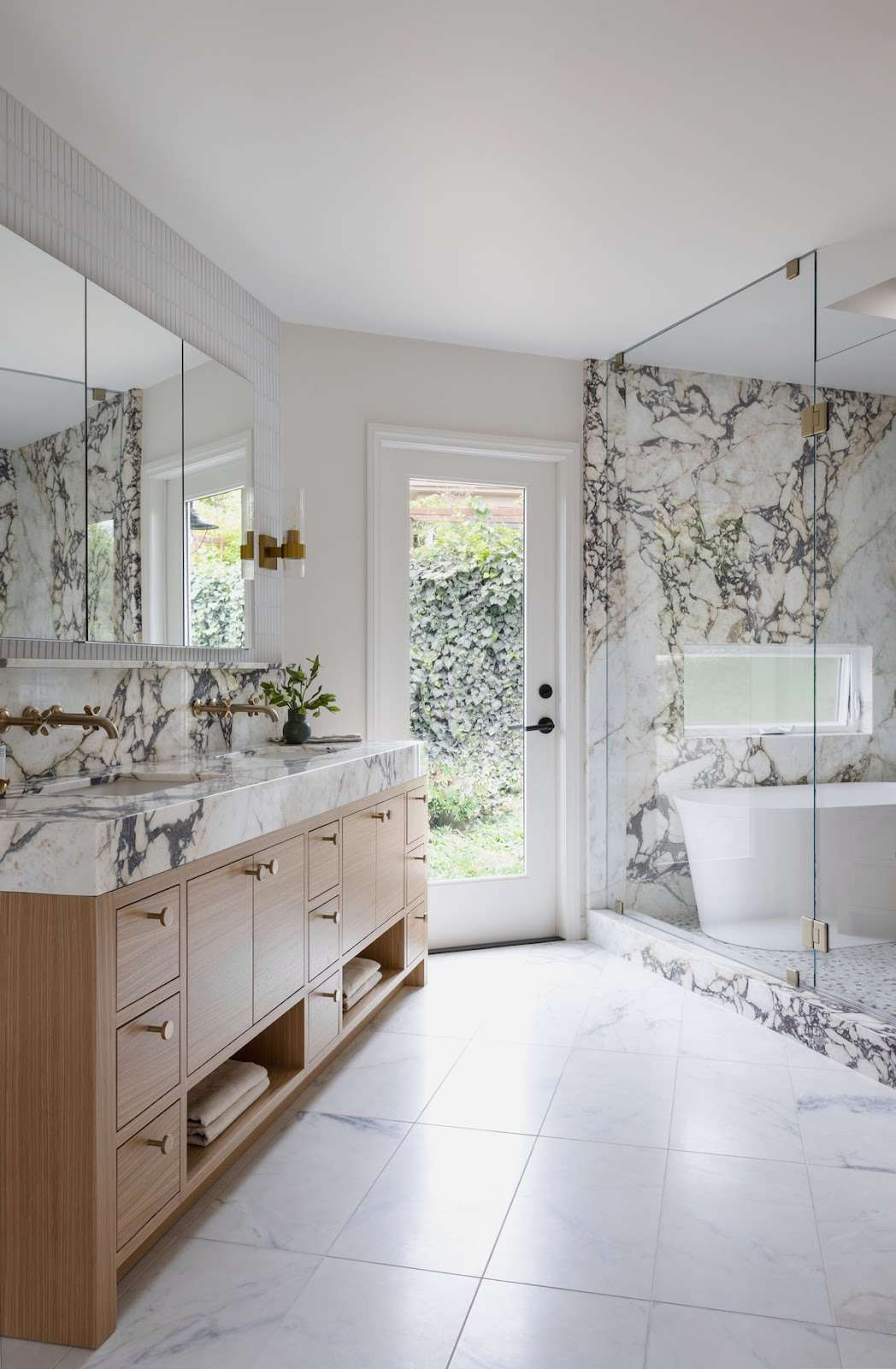 Marble tile for bathroom ideas