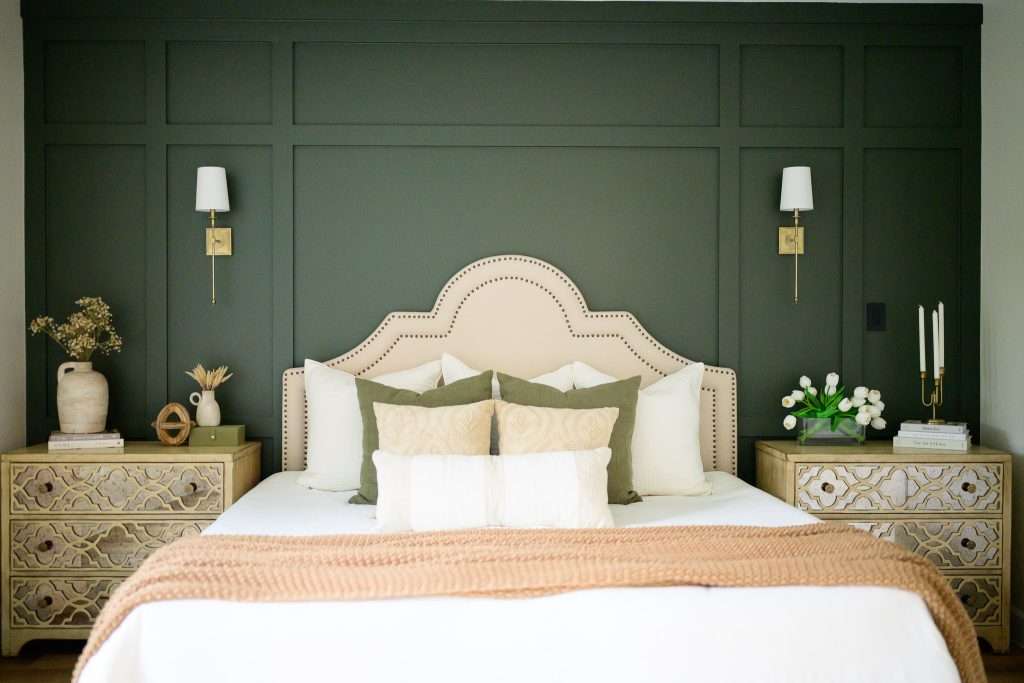 Master Bedroom designed by Design on a Dime Interiors in Montgomery County, Texas