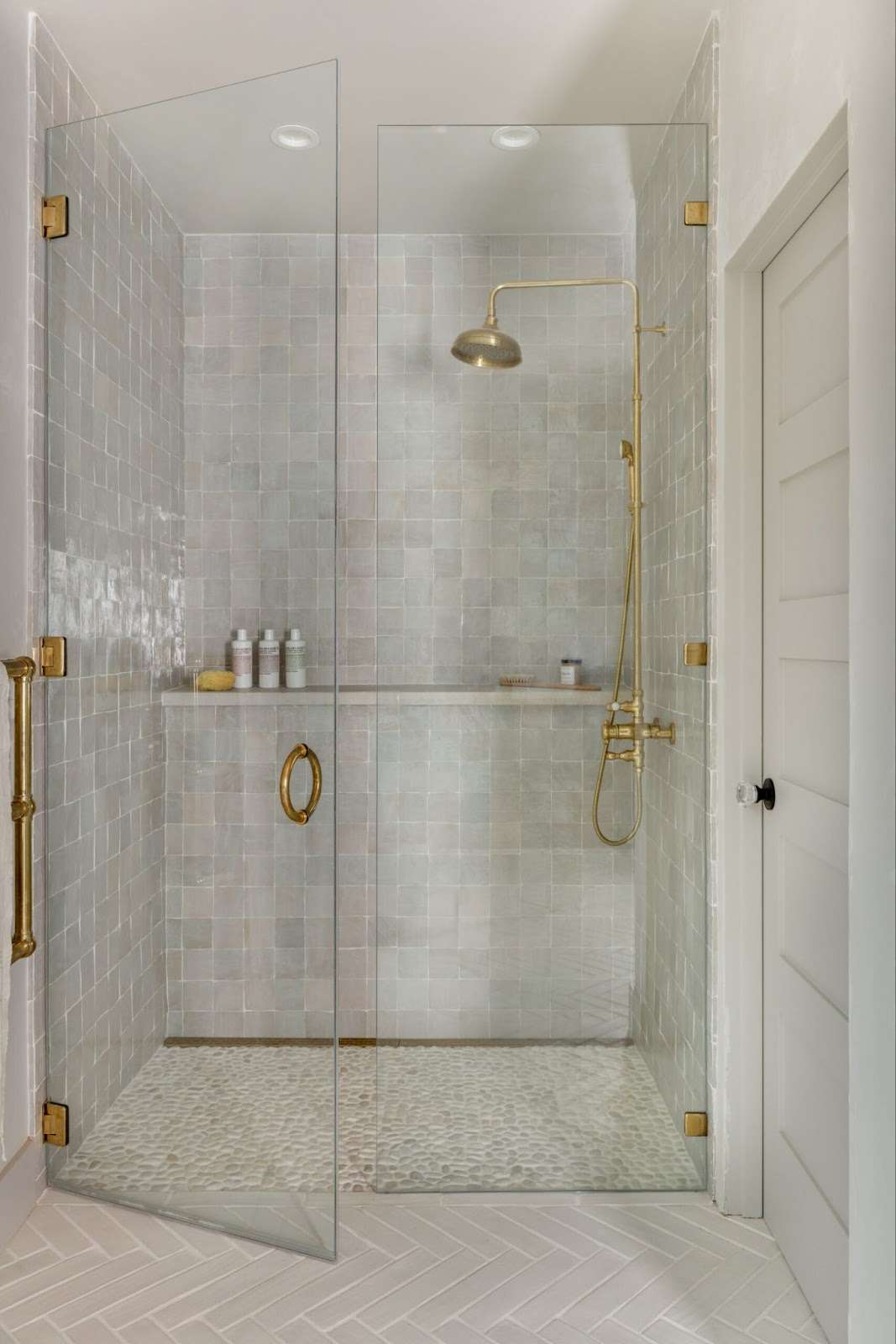 bathroom shower tiles