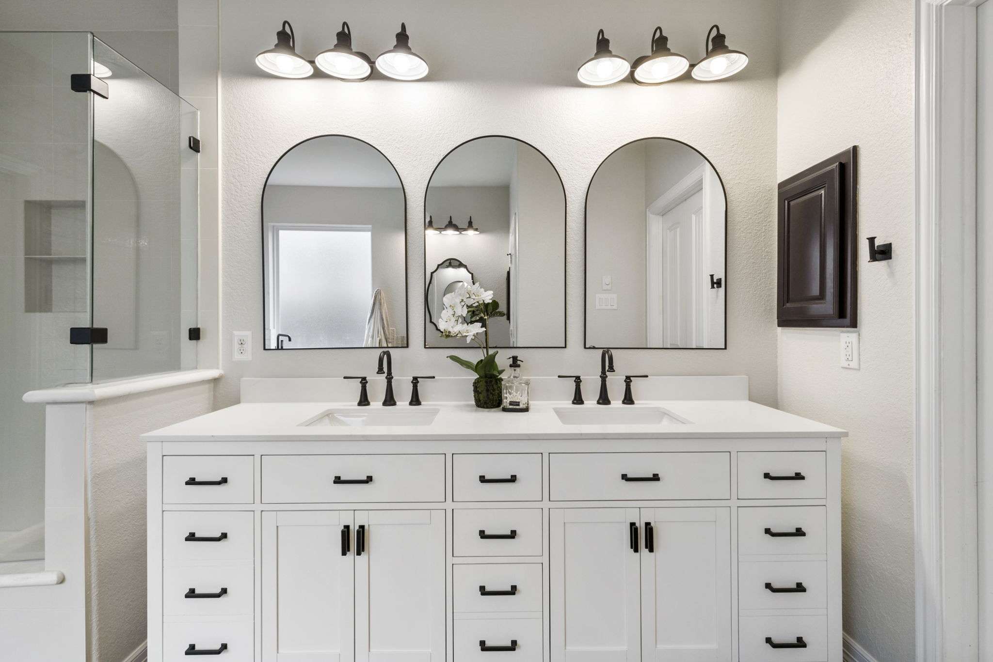 bathroom remodels woodlands | Third image Slider