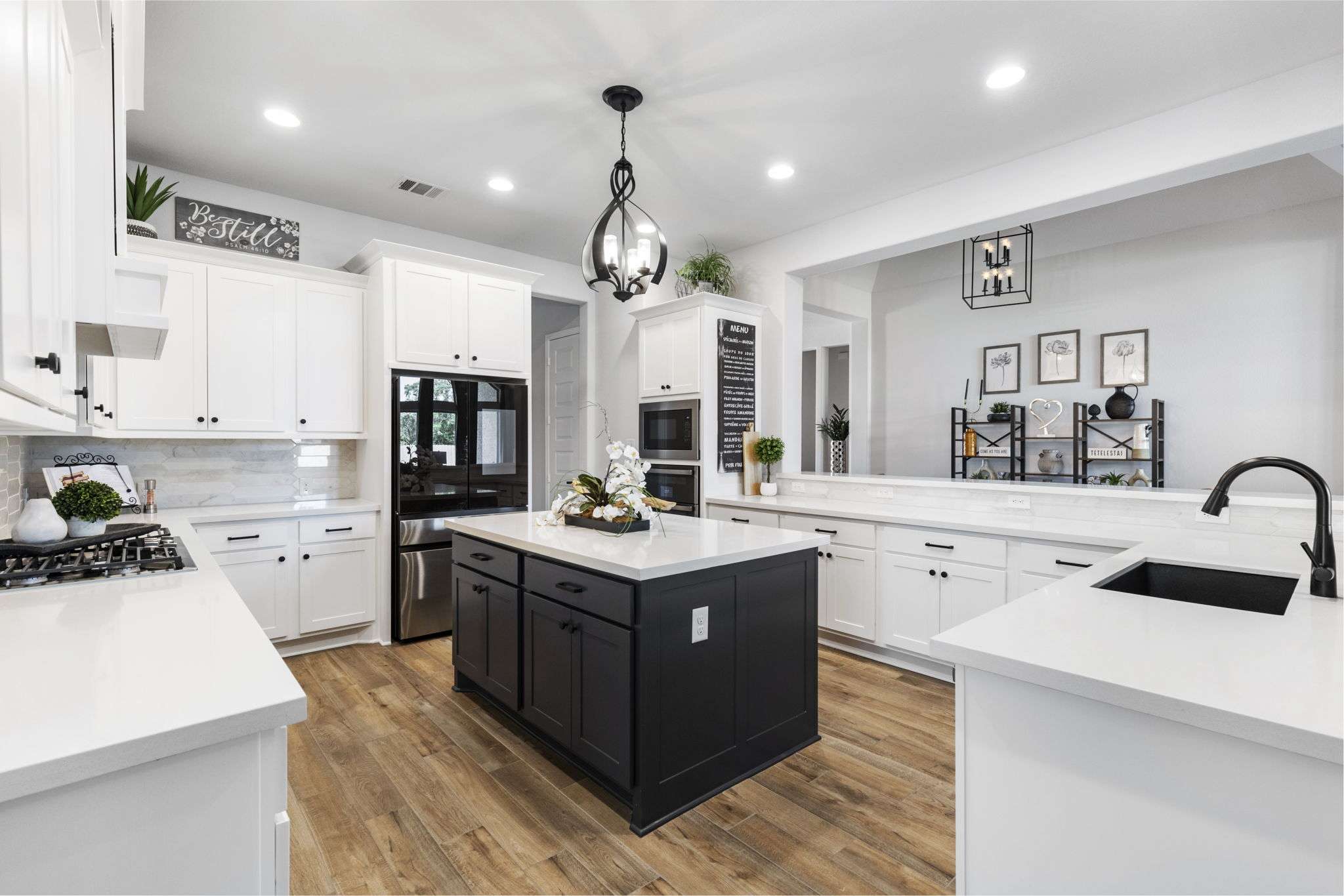 Kitchen Remodeling in Humble - slide image 4