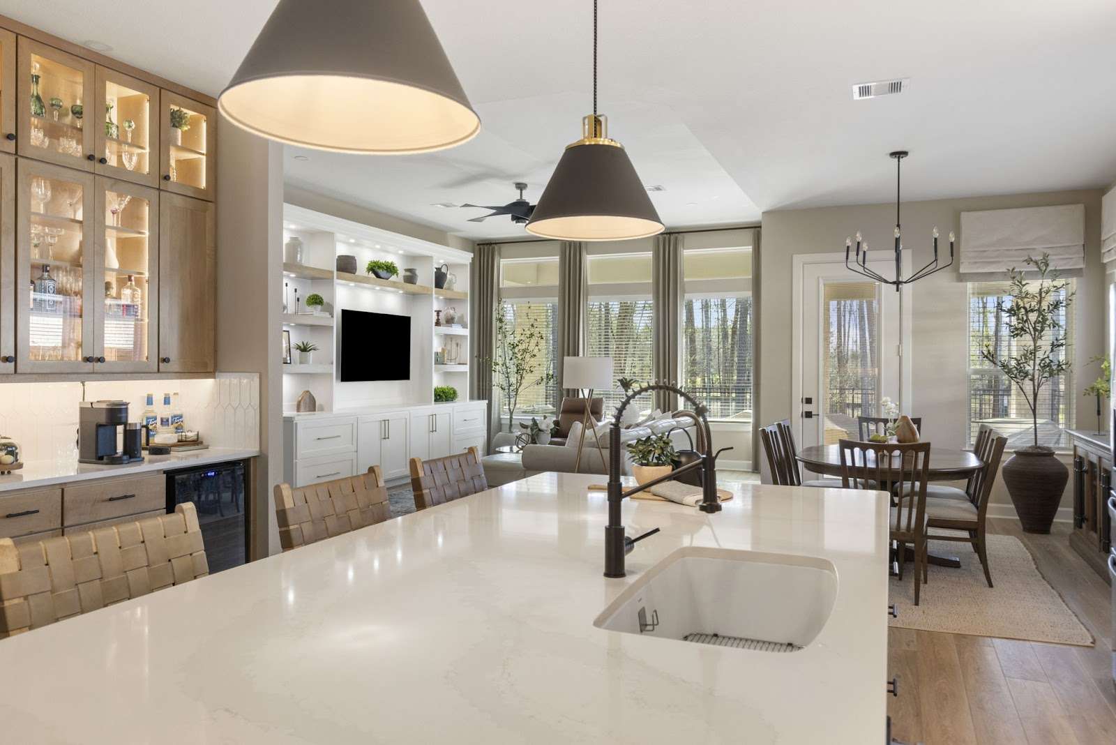 Multifunctional & Timeless Design