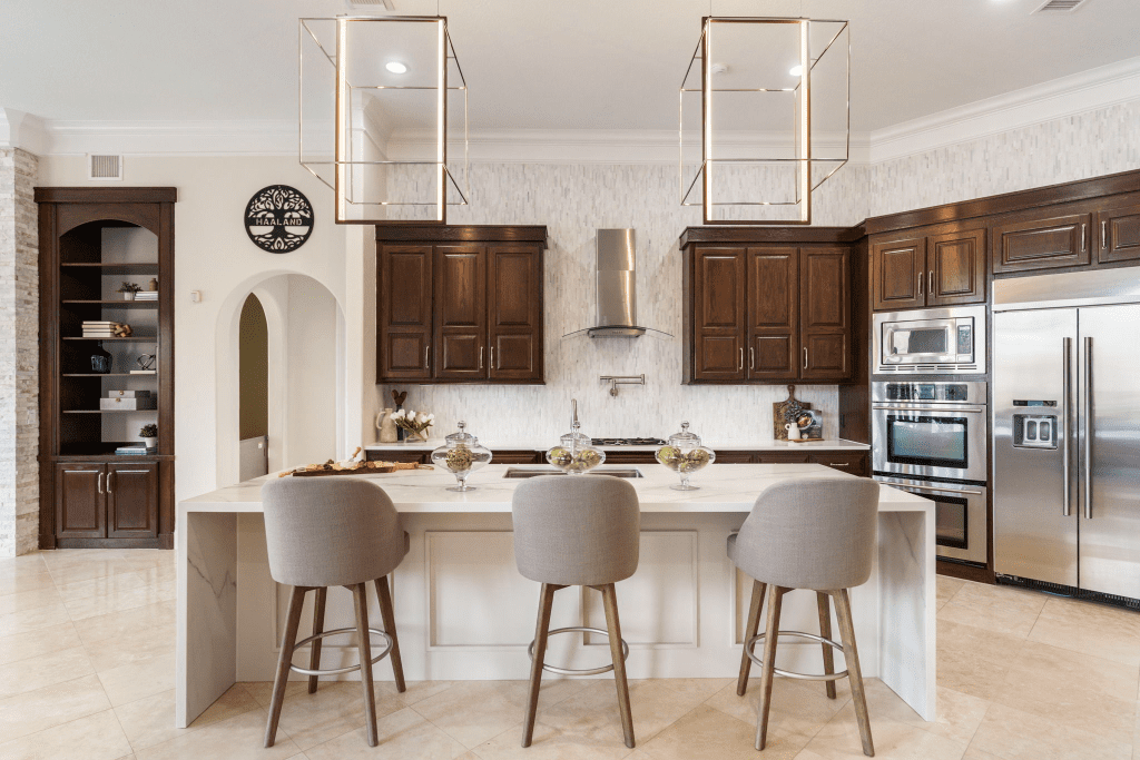wooden kitchen cabintes