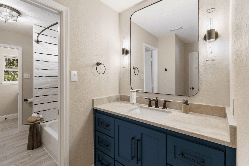 small bathroom vanity