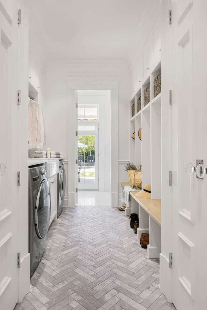 laundry storage