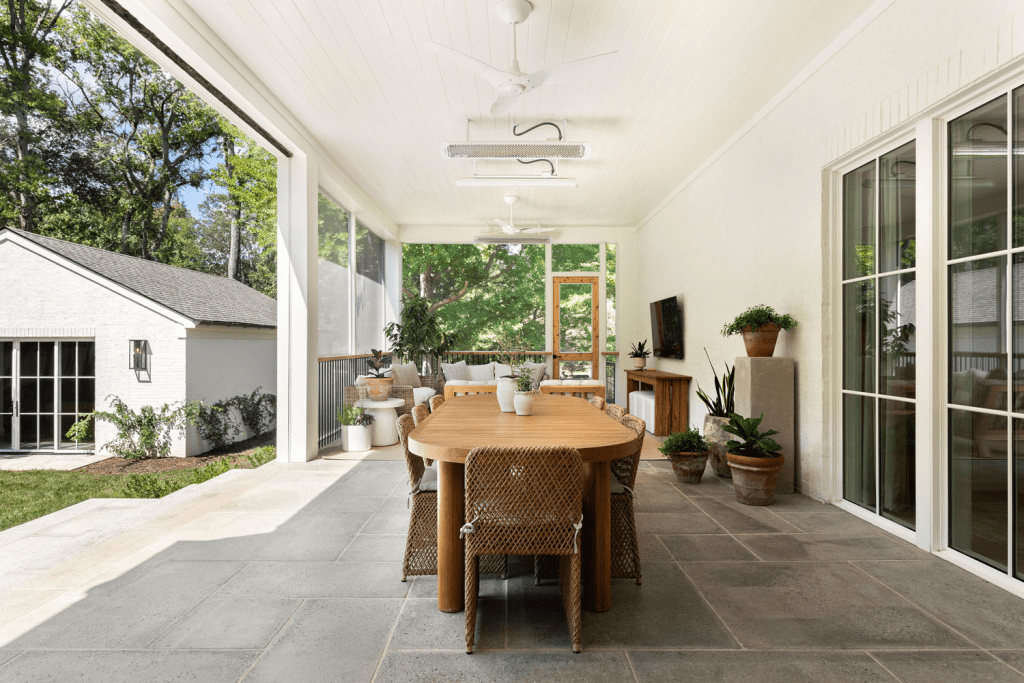 screened porch