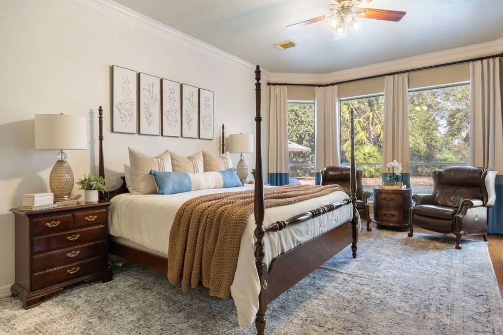 traditional bedroom design