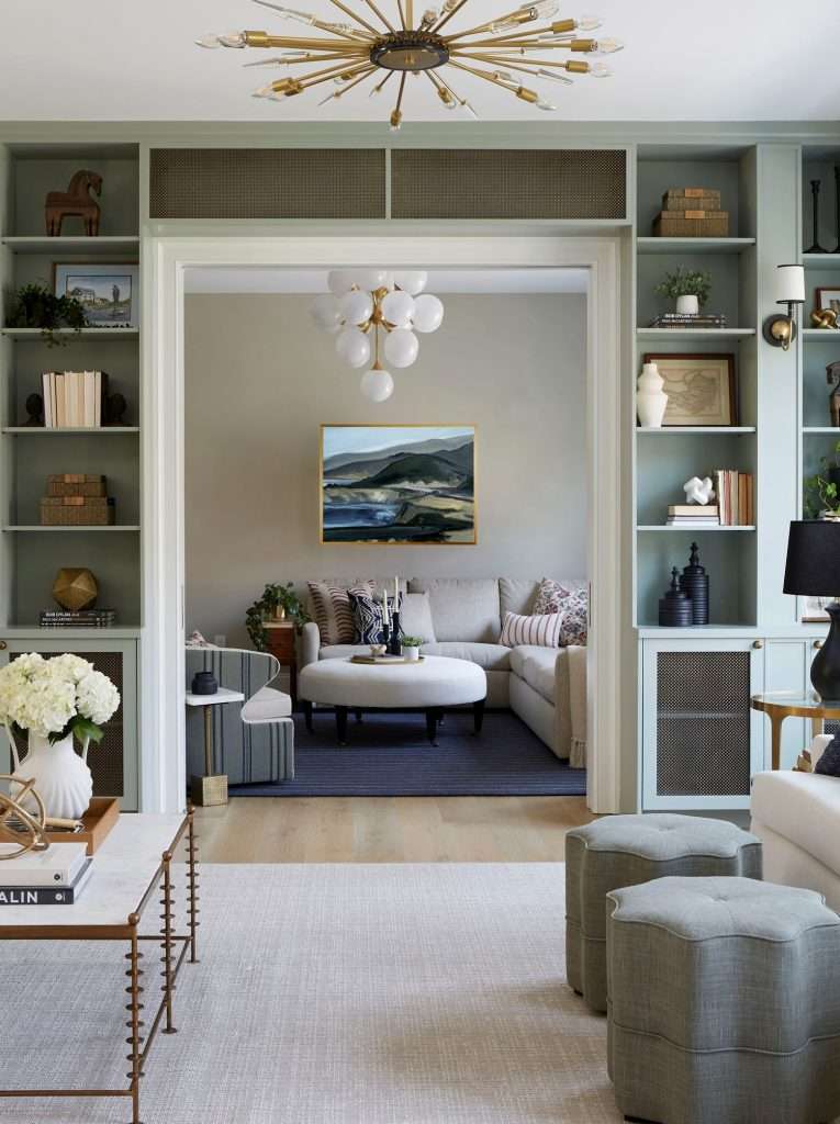 Built-In Storage Is the Small-Space
